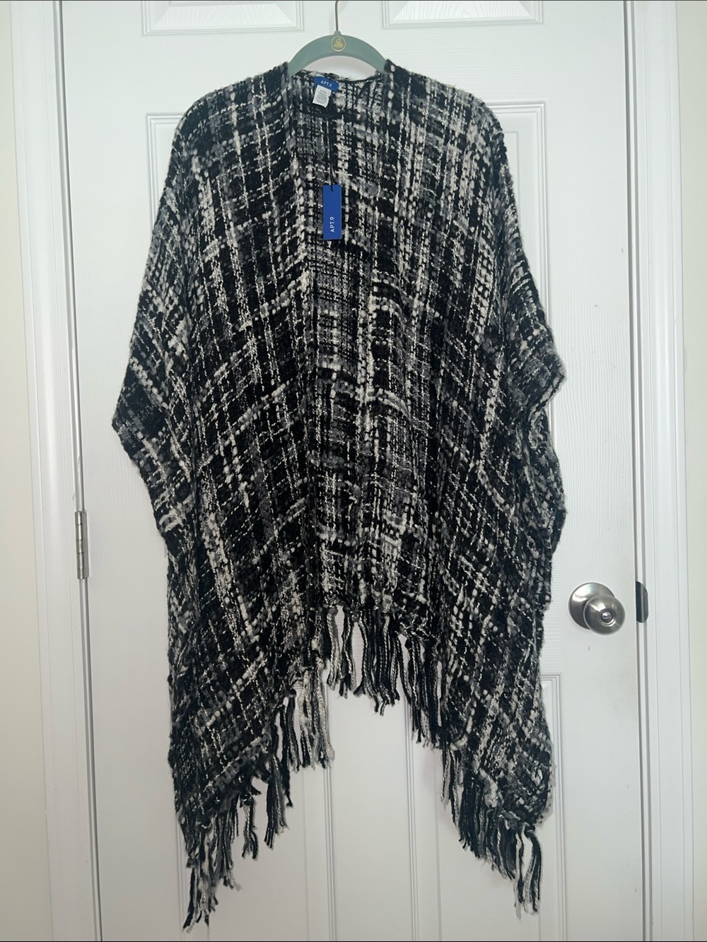 APT. 9 Black Gray White Cape One Size Fits All